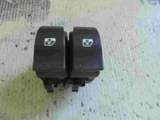 Fensterheber schalter Renault Trafic Opel Vivaro Nissan 315034A