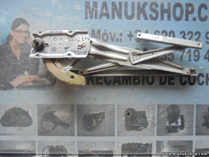 Fensterheber manuell Vorne Links   Mitsubishi L200 Pick-Up 4WD 00-06