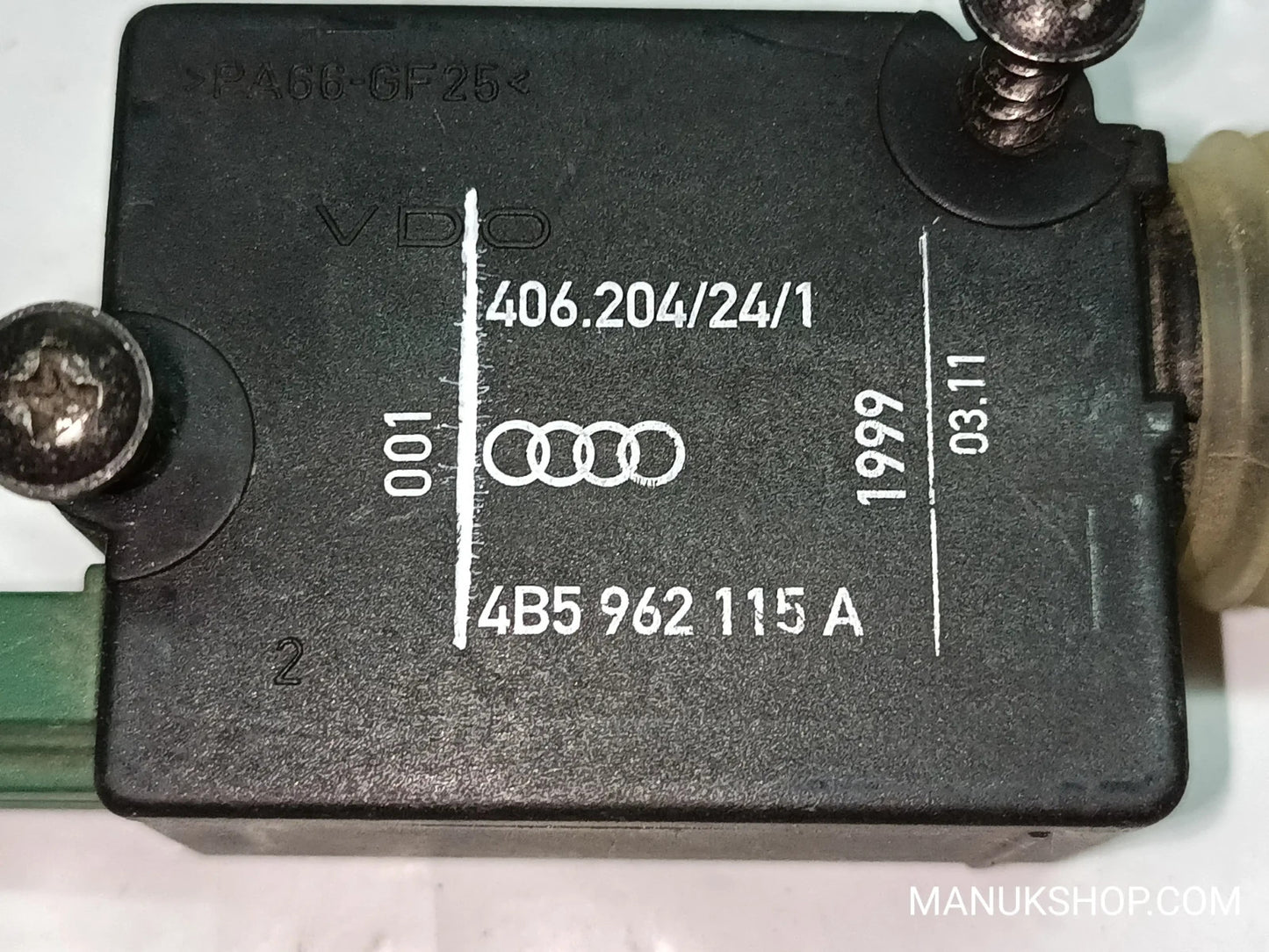 Stellmotor Heckklappe Zentralverriegelung Audi A4 B5 A6 4B5962115A 4B5 962 115 A