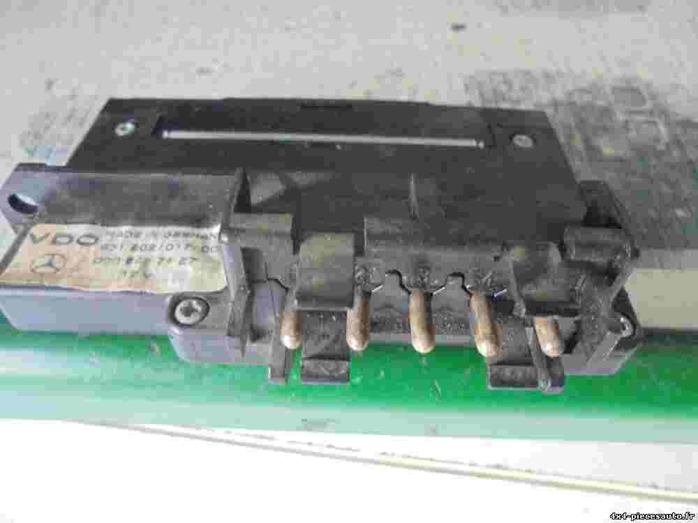 Außentemperaturanzeige Mercedes W124 0005427127 000 542 71 27 VDO 631202017002