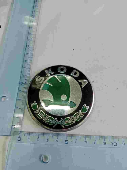 Emblem Skoda Octavia 1U0853621C 1U0 853 621 C 7.5cm