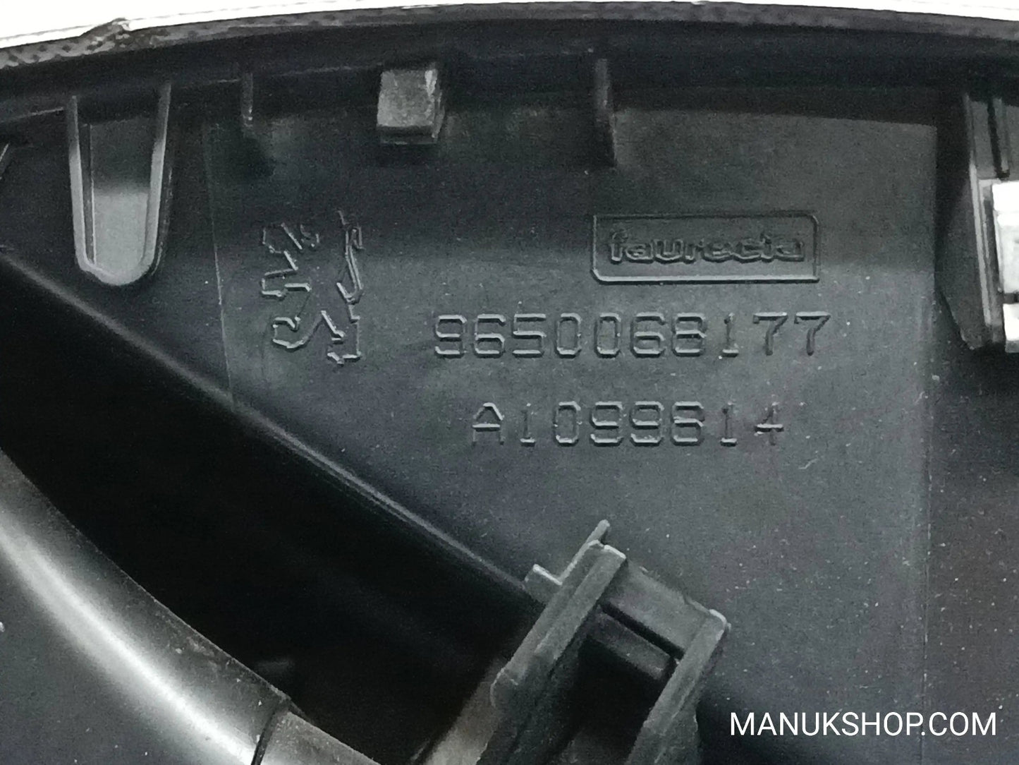 Mittelkonsole Luftdüse Verkleidung Abdeckung Peugeot 207 9650068177 A1099814