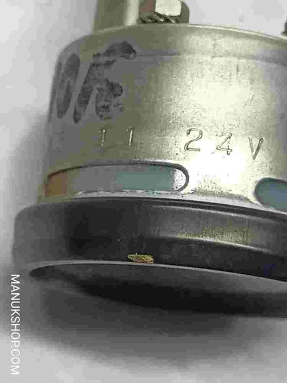 Voltanzeige Renault Midliner S170 Jaeger 097113 11 24V