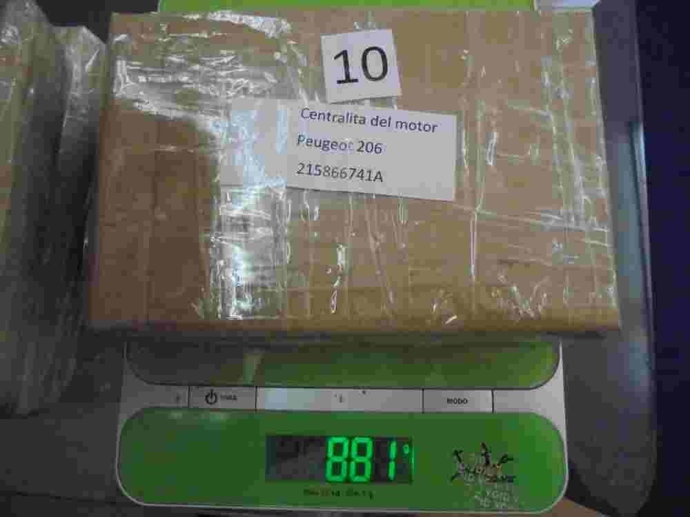 Motorsteuergerät Peugeot 206 1.4i VALEO J34P-AAE SW9666257580 HW9655883280