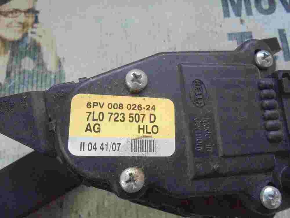 Gaspedal Porsche Cayenne VW Touareg Audi Q7 HELLA 7L0723507D 6PV00802624