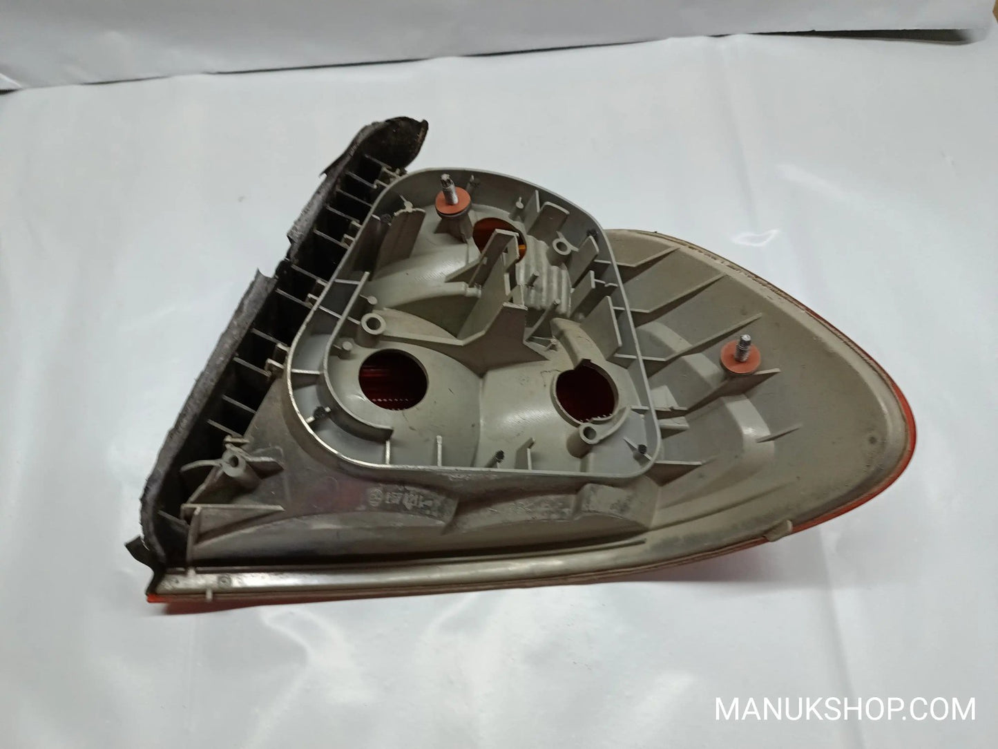 Rückleuchte Links BMW 3 E46 257021L 257021 L