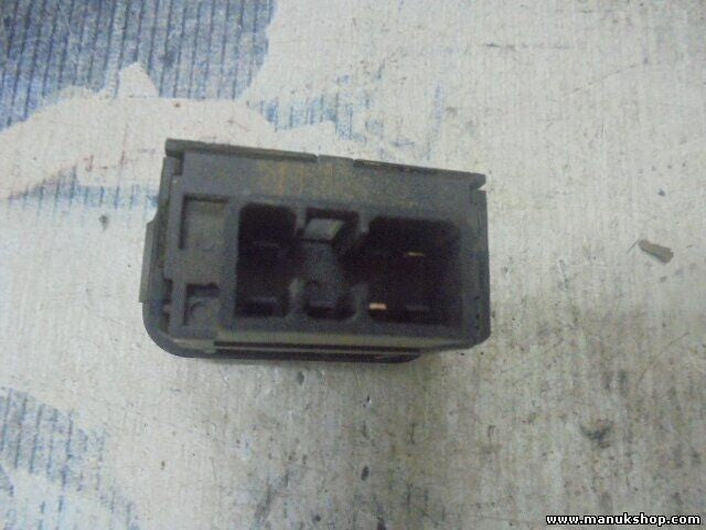 Lichtschalter Mitsubishi Canter MC857353