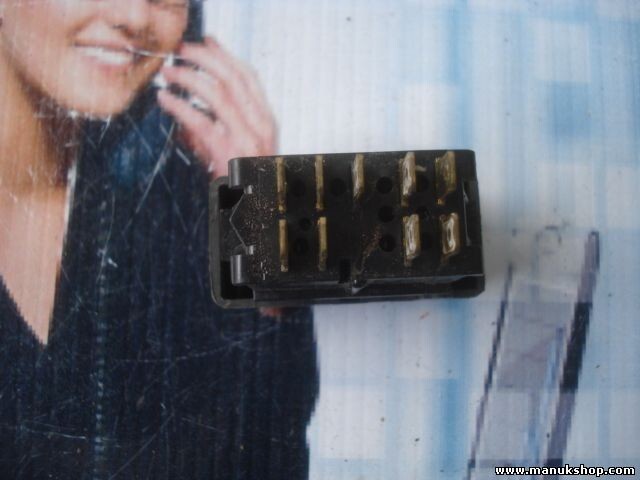 Warnblinkschalter Renault Clio DAV 7249 6030
