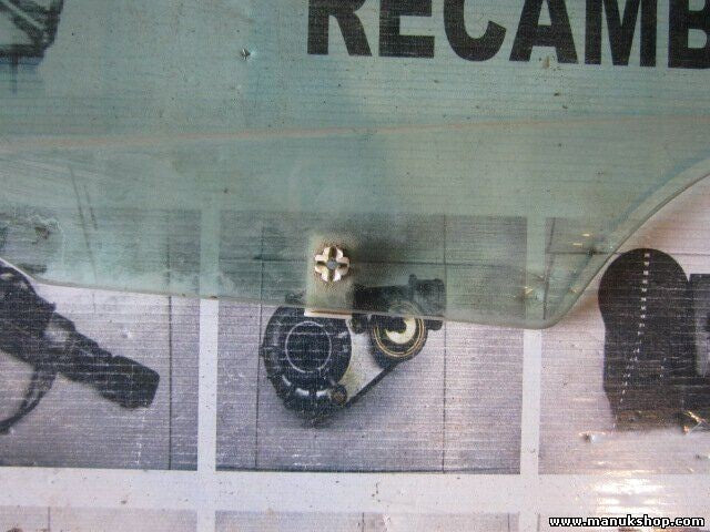 Türscheibe Seitenscheibe hinten links Mercedes ML W163 A1637350110 43R008010