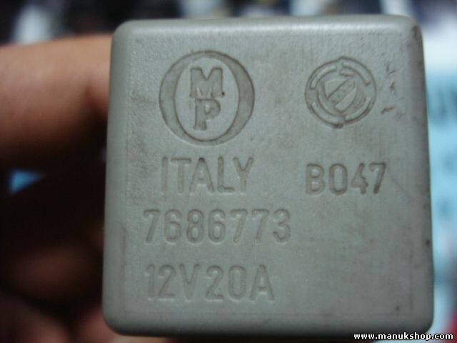 Relais Alfa Romeo Fiat 7686773 A727 510 20A BO477686773 BO47 7686773
