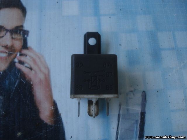 Relais Peugeot HELLA 4RD940020-33 4RD94002033