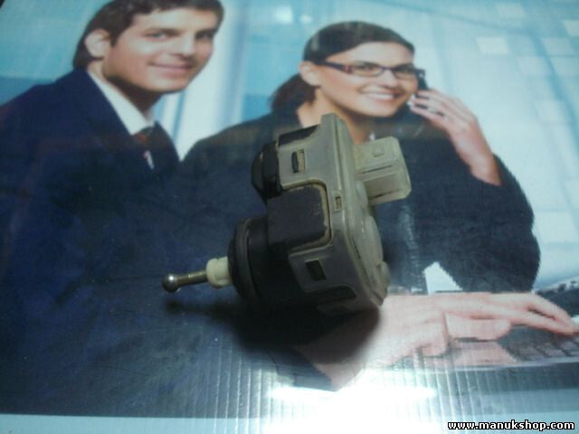 Stellmotor Scheinwerfer LWR Leuchtweitenregulierung Alfa Romeo 145 146 00728245