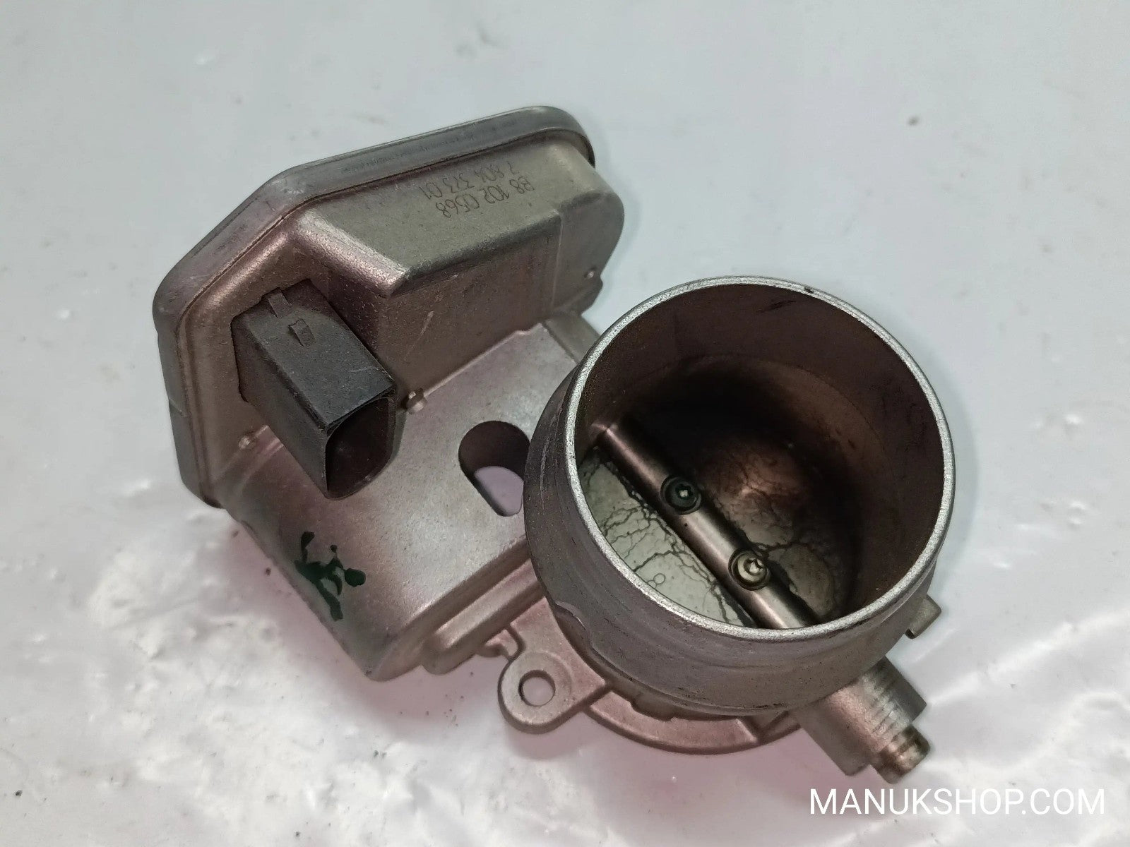 Drosselklappe BMW 3  E90 E91 E60 B81020568 B8 102 0568 780437301 7 804 373 01