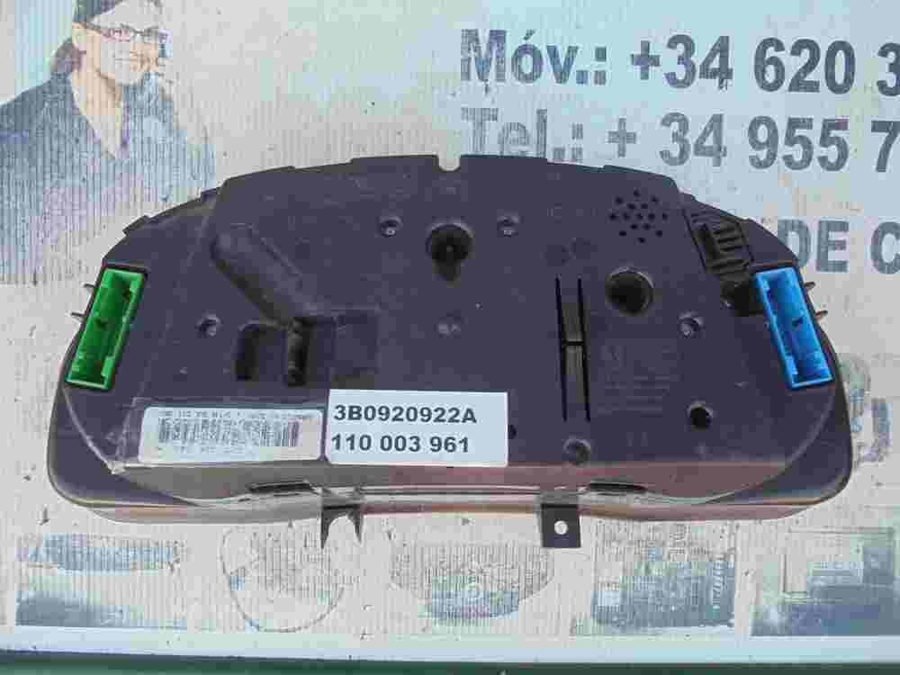 Kombiinstrument Tacho VW Passat 3B0920922A 3BO920922A  VDO 110003961013