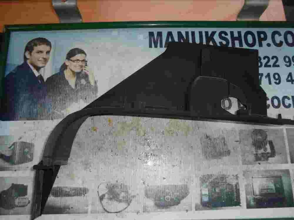 Saeule Verkleidung Abdeckung unten links VW Touareg Audi Q7 Porsche  7L0863483F