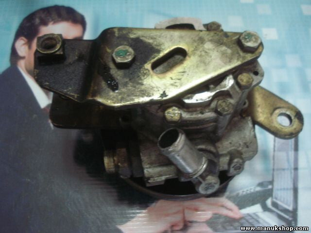 Servopumpe Nissan Atleon 110 BD30D 7692974119 49110-D6201 49110D6201