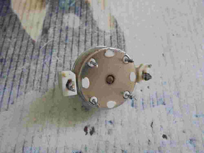 Schrittmotor Tacho Nissan Ford 248102X804 248102X812  248102X814 248102X802