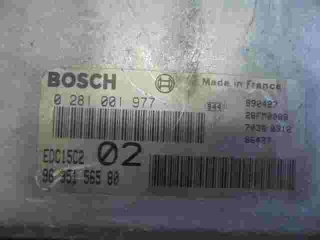 Motorsteuergerät Peugeot 406 307 9635156580 EDC15C2 28FM0089 BOSCH 0281001977