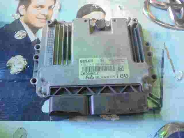 Motorsteuergerät Alfa Romeo 166 2.4 55200652 1665834A3CBM180 BOSCH 0281012886