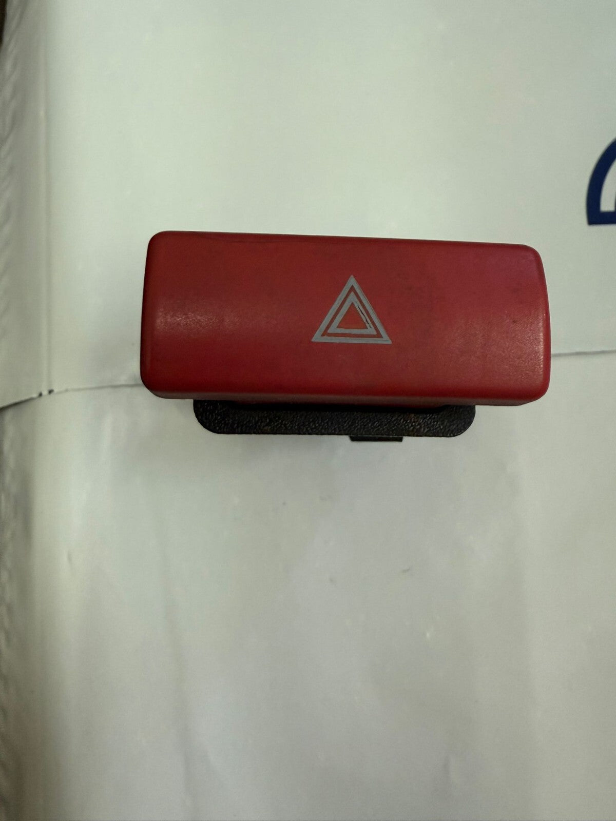 Warnblinkschalter Hazard switch warning Land Rover Freelander 01638 YUG102220