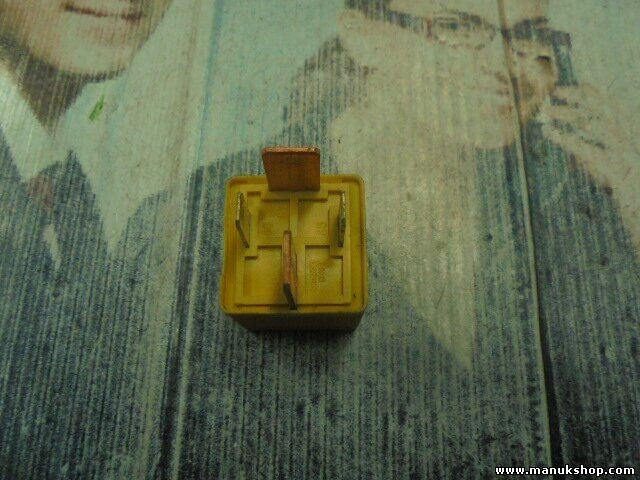 Glühkerzen Relais Hyundai IX55 Kia OMRON 3916037110 39160-37110 DC12V 50A