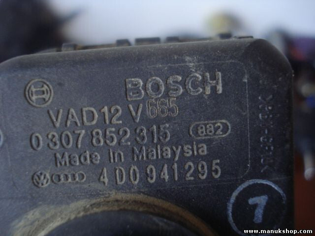 Stellmotor Scheinwerfer LWR Leuchtweitenregulierung Audi A4 B5 BOSCH 0307852315