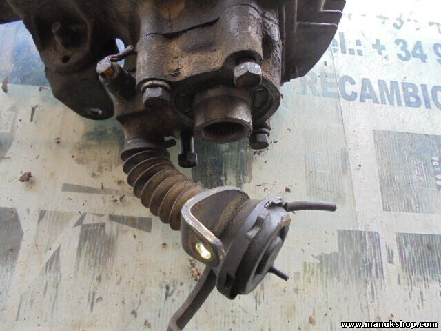 Differential vorne Mitsubishi Montero Pajero 2.4 V32 KN5 9111532 piñón 41/10