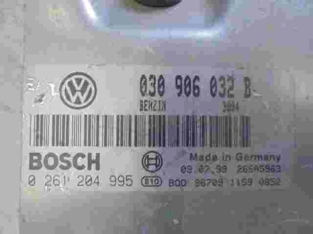 Motorsteuergerät VW Polo 030906032B 030 906 032 B BOSCH 0261204995 26SA5963