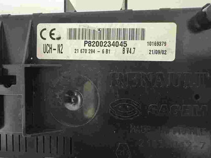 Sicherungskasten Renault Clio UCH-N2 P8200234045 8200234045 SAGEM 216702946B1