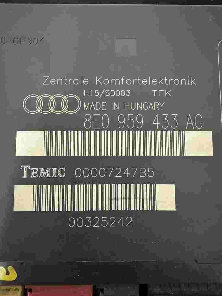 Zentrale Komfortelektronik Komfortsteuergerät Audi A4 S4 B6 8E 8H 8E0959433AG
