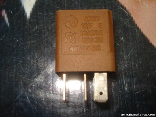 Relais Fiat Alfa Romeo A72746520423 A727 46520423 0046520423