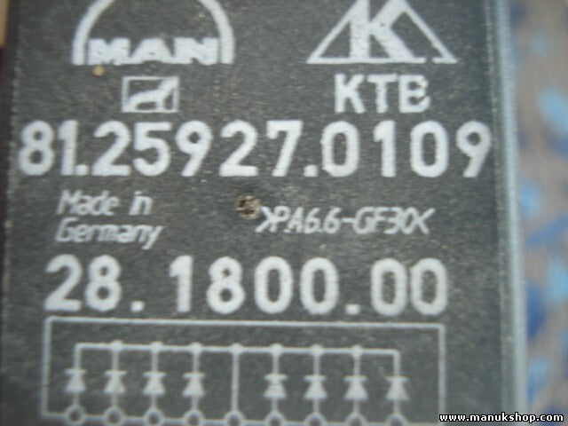 Relais  MAN 81259270109 81.25927.0109 KTB 28180000 28.1800.00