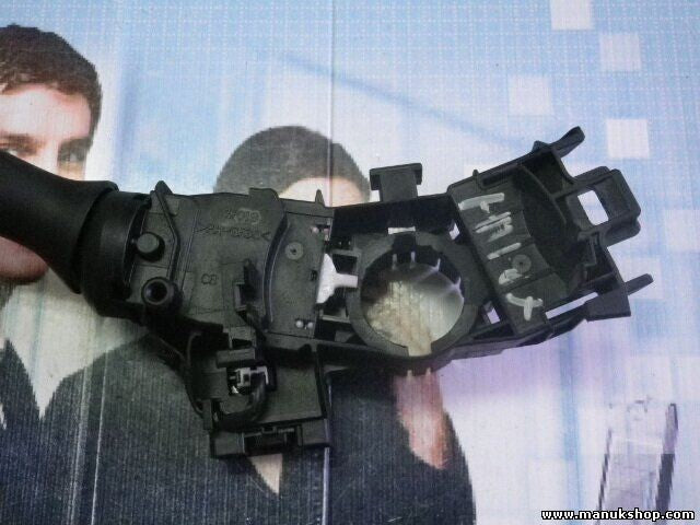 Lichtschalter Toyota Hilux J75 52161 1F018