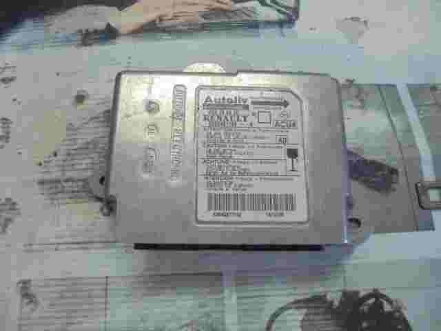 Airbagsensor Airbagsteuergerät Renault Scenic (AD) 8200481139B 604290400