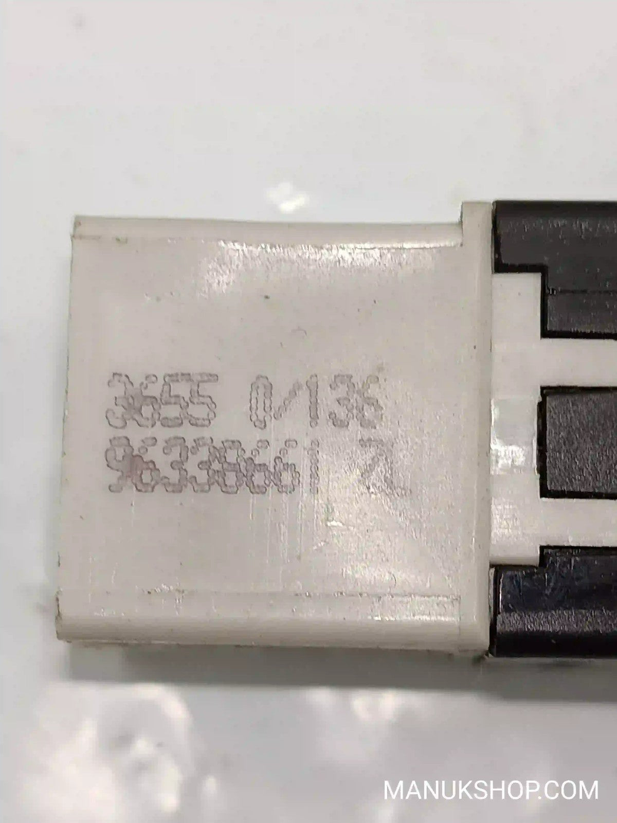 Warnblinkschalter Citroen Xantia 96338661ZL 96338661 ZL 3655 0/136