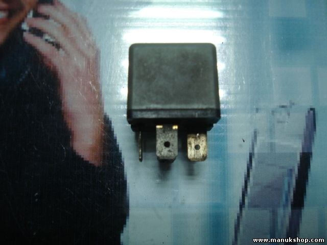 Relais Alfa Romeo Fiat 7686773 A727 510 20A BO477686773 BO47 7686773