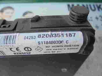 Sicherungskasten Renault Scenic UCH N3 8200351187 SIEMENS S118400330C