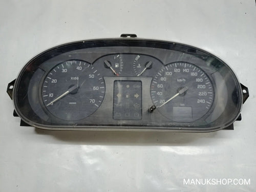 Kombiinstrument Tacho Renault Megane 8200071811 501020250000 09043080096