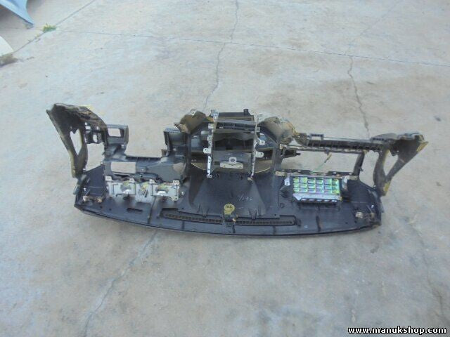 Armaturenbrett Mitsubishi Montero Pajero III V60 MR 4024C1 MR4024C1 MR402401