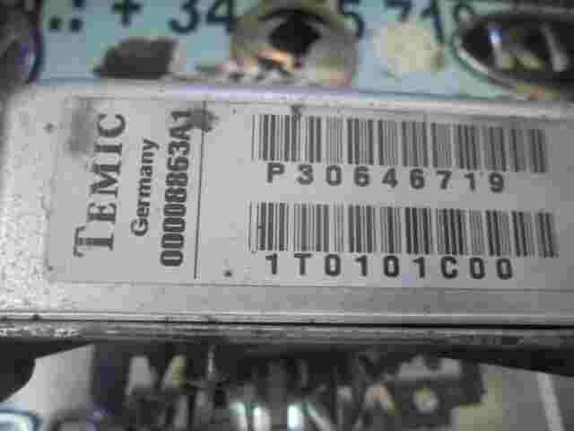 Motorsteuergerät Volvo S60 XC90 V70  P30646719 CA 1T0101C00 T04461880 00008863A1