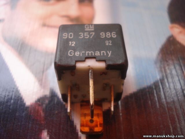 Relais Opel Astra F Corsa B GM 90357986 90 357 986