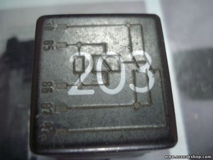 Relais Audi 100 A4 A6 A8 NR.203 8A0951253A 899585 8A0 951 253A