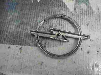 Emblem Opel Vectra 90505733 90505733NB 90 505 733 NB