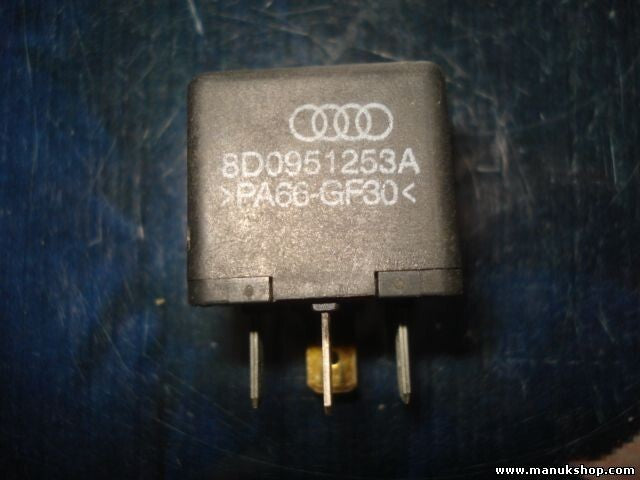 Relais Nebelscheinwerfer Volkswagen Audi No 373 12V.40A 8D0951253A 8DO951253A