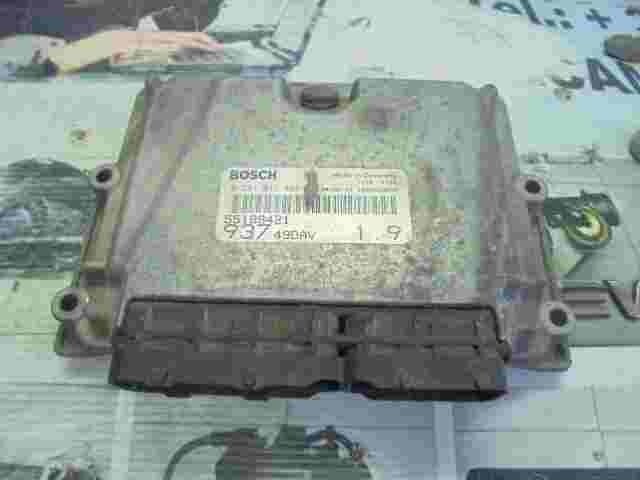 Motorsteuergerät Alfa Romeo 147  55189421 93749DAV BOSCH 0281011488 1039S03870
