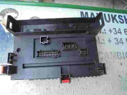 Sicherungskasten Mercedes-Benz W221 S550 CL600 A2215403050 A2215450801 0802177