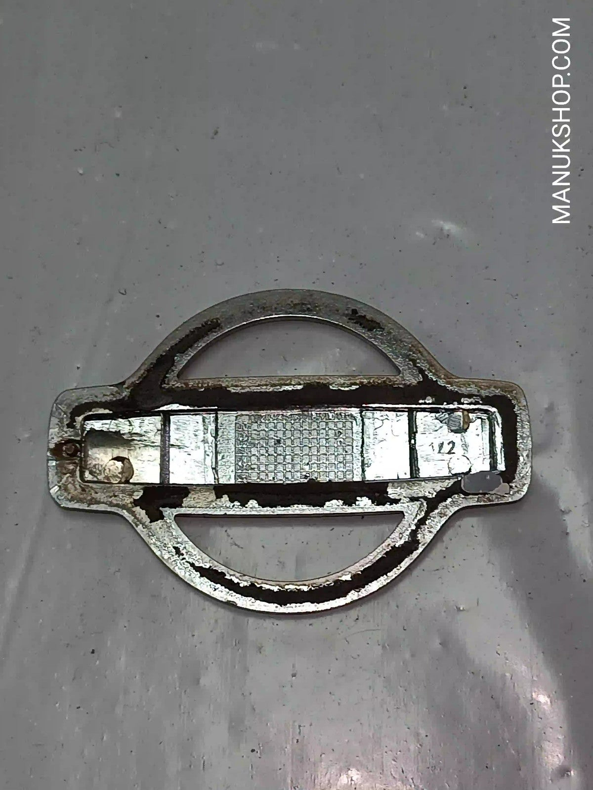 Emblem Nissan Almera Primera