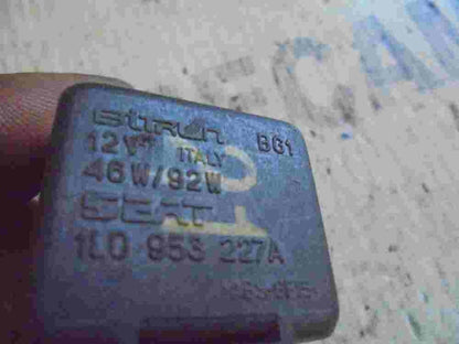Warnblinker Relais VW Volkswagen Audi Seat 1L0953227A 1L0 953 227 A Nr.21 BITRON