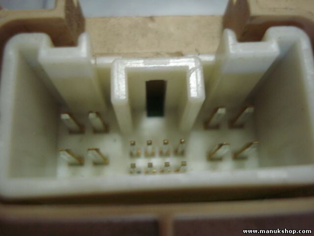 Sicherungskasten Mazda A1001-X62 A1001X62 FA404 GY001C6T