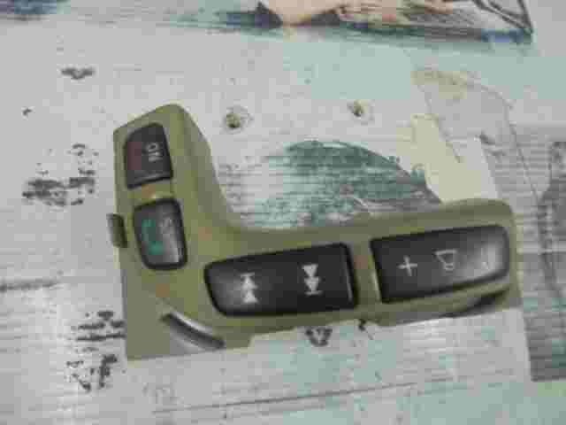 Multifunktionsschalter Lenkradfernbedienung Radio Volvo S80 V70 30642028 -03W34